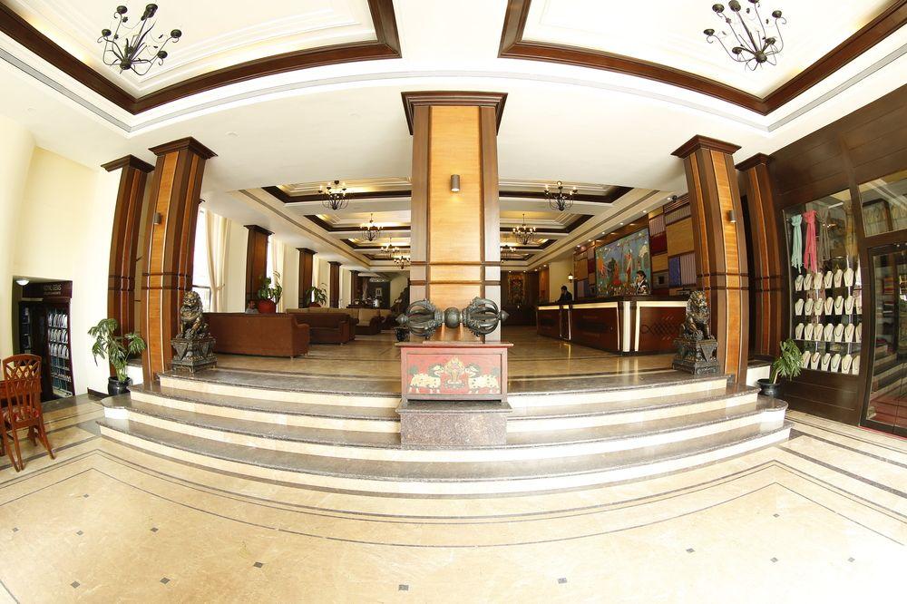 Royal Singi Hotel Katmandú Exterior foto