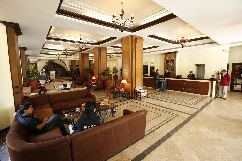 Royal Singi Hotel Katmandú Exterior foto